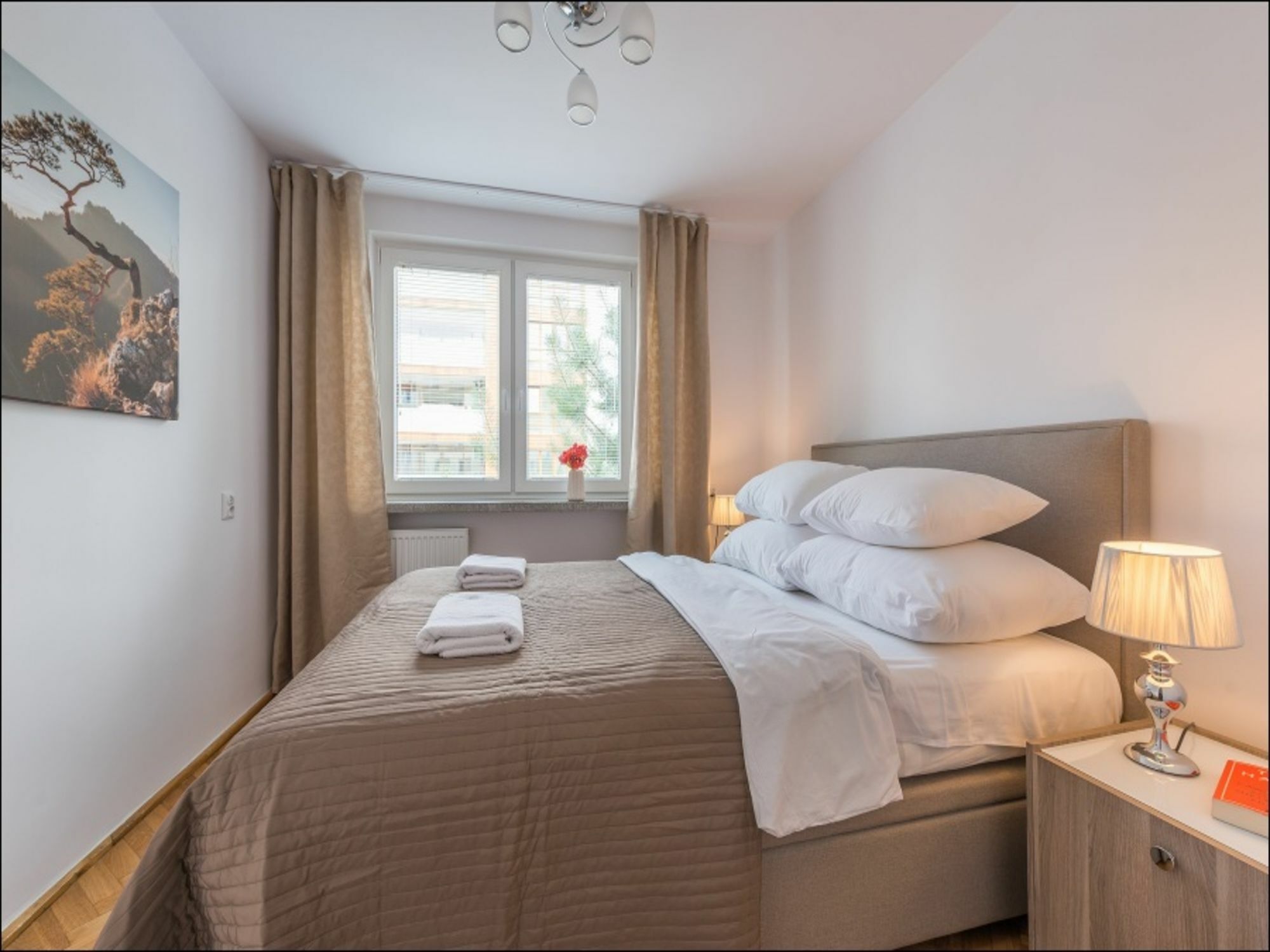 P&O Serviced Apartments Pulawska Warschau Exterior foto